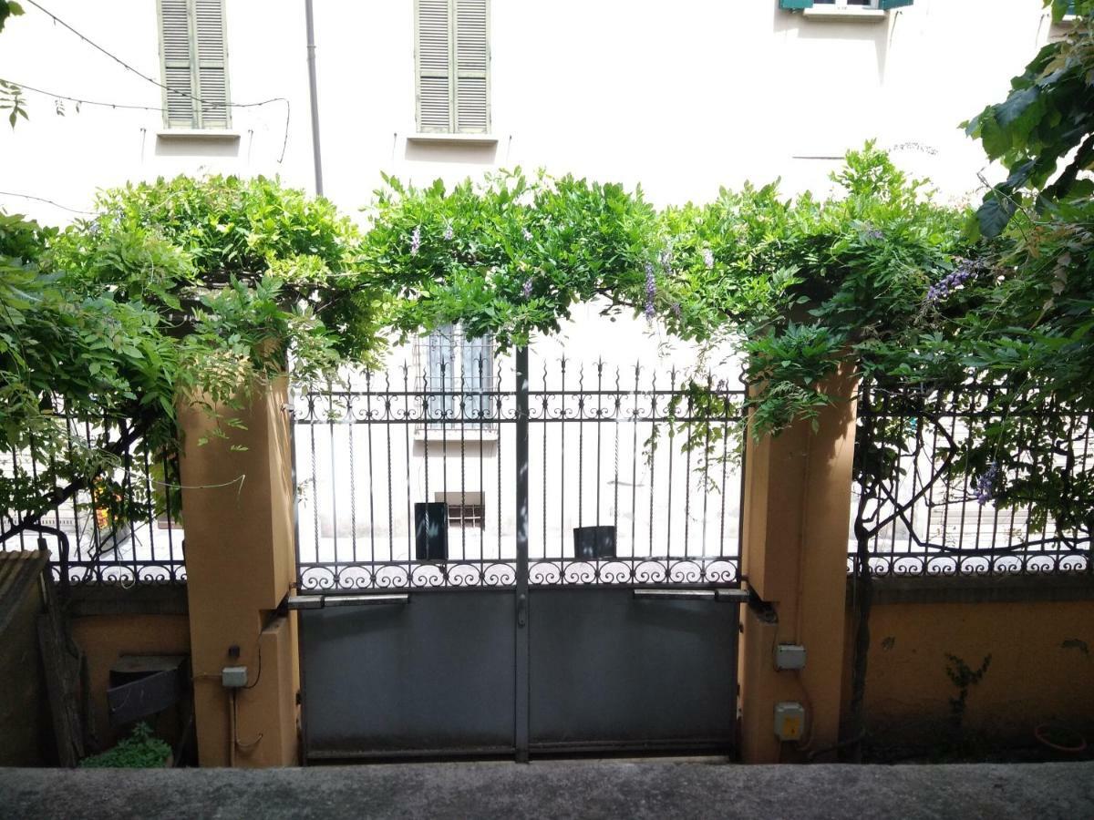 Appartement Tilia à Bologne Extérieur photo