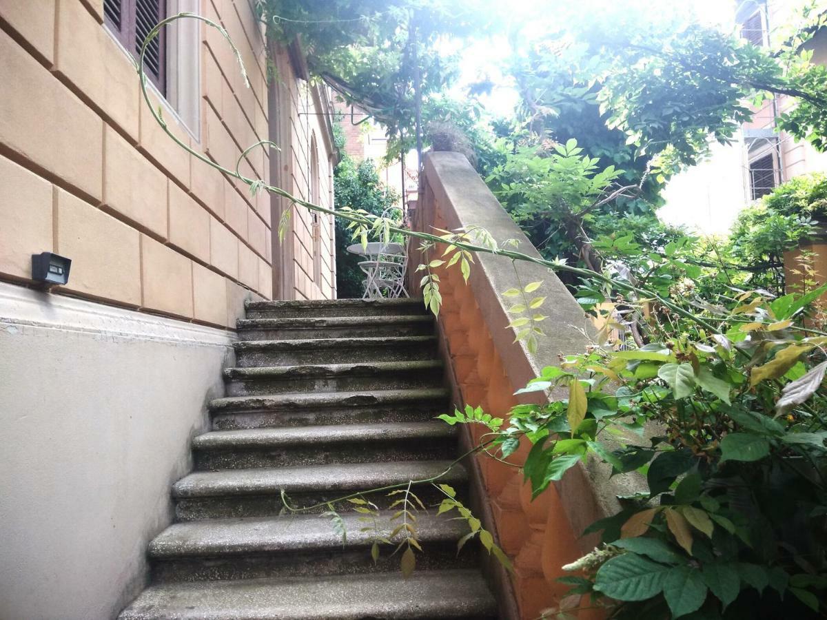 Appartement Tilia à Bologne Extérieur photo