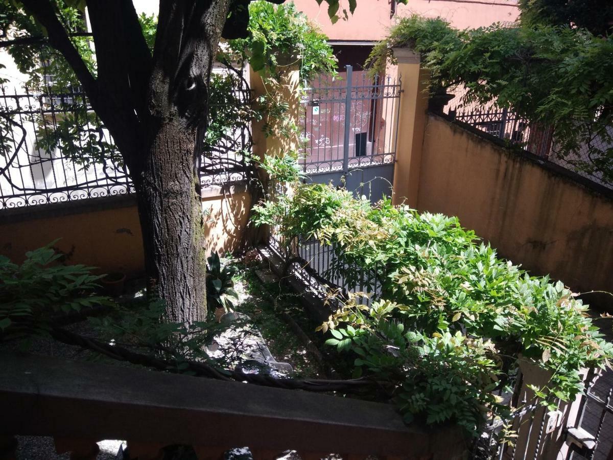 Appartement Tilia à Bologne Extérieur photo