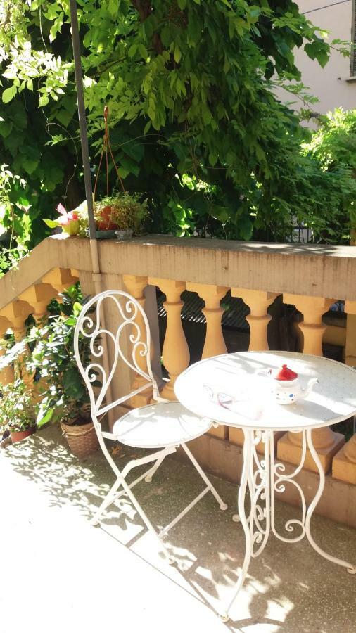 Appartement Tilia à Bologne Extérieur photo